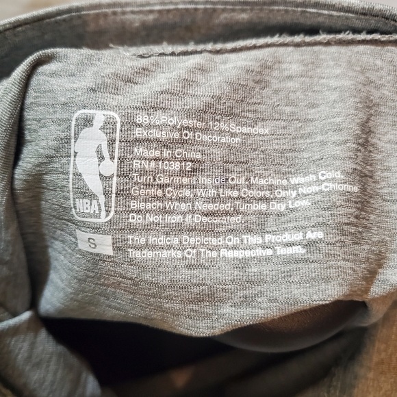 Houston Rockets Pull Over - Picture 4 of 4